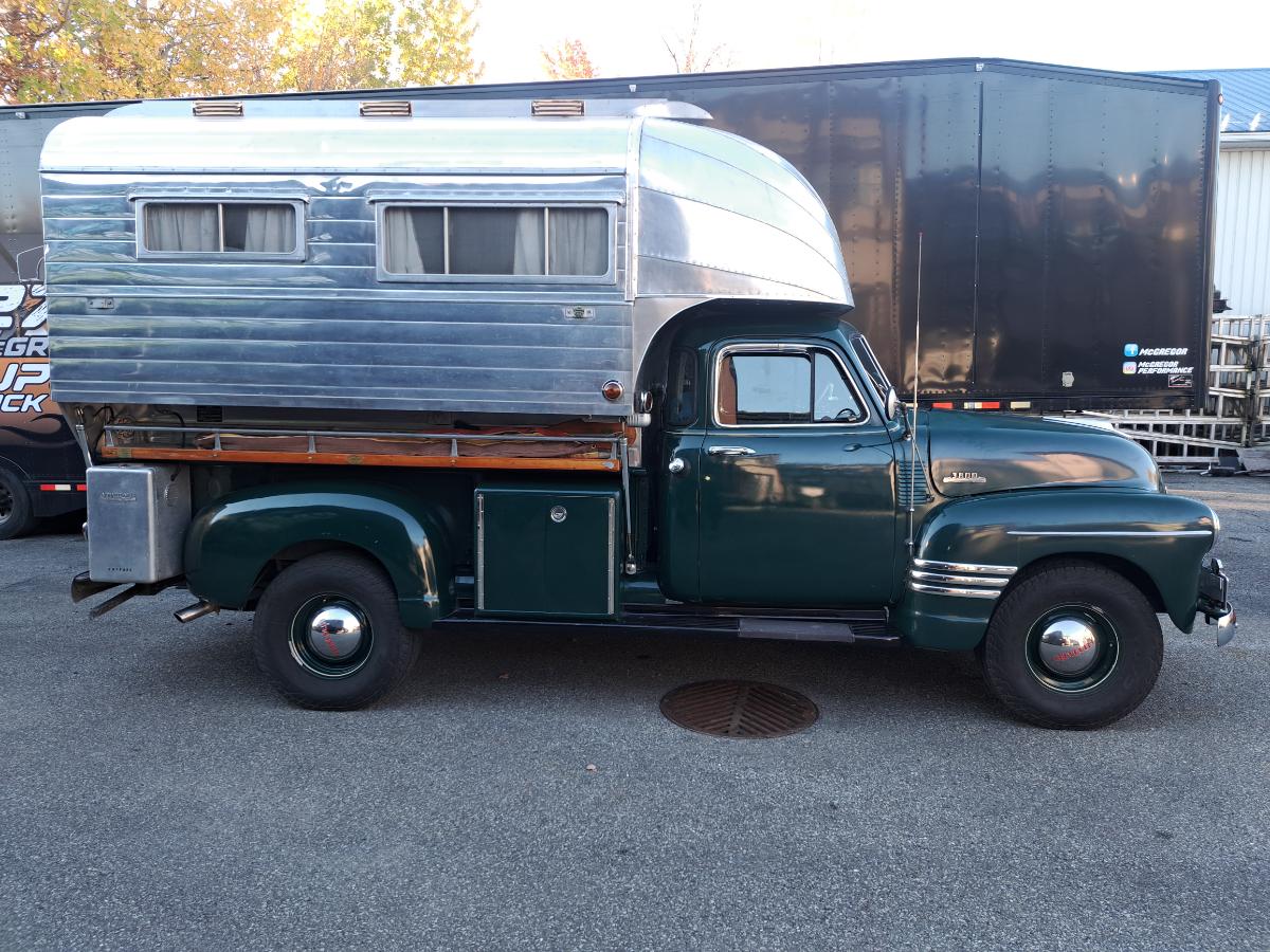 CHEVROLET 3800 1953